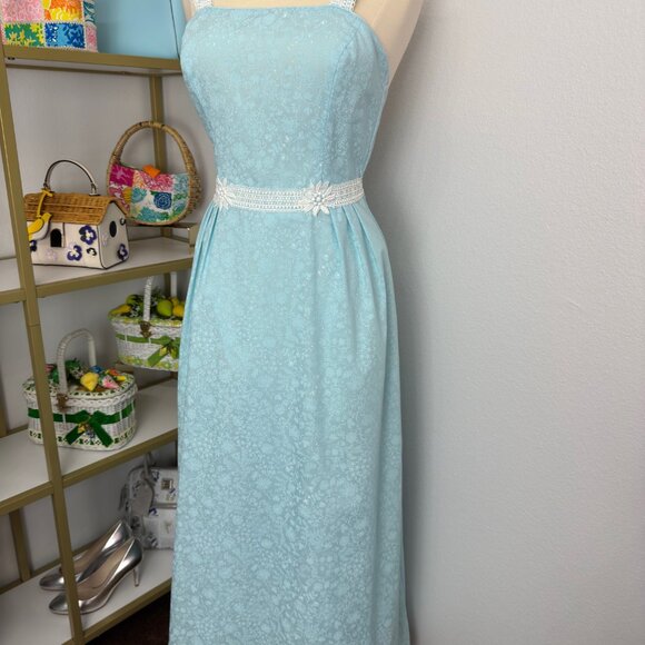 Adorable "Liza" by Lilly Pulitzer Soft Blue Floral Maxi Dress Vintage Size 11-12 - Picture 1 of 16